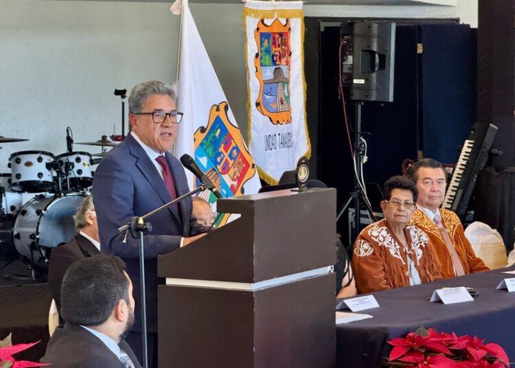 Alcalde Armando Martínez es nombrado “Tamaulipeco Distinguido del Año”