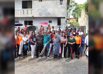 Arranca Armando Martínez más obras de pavimentación