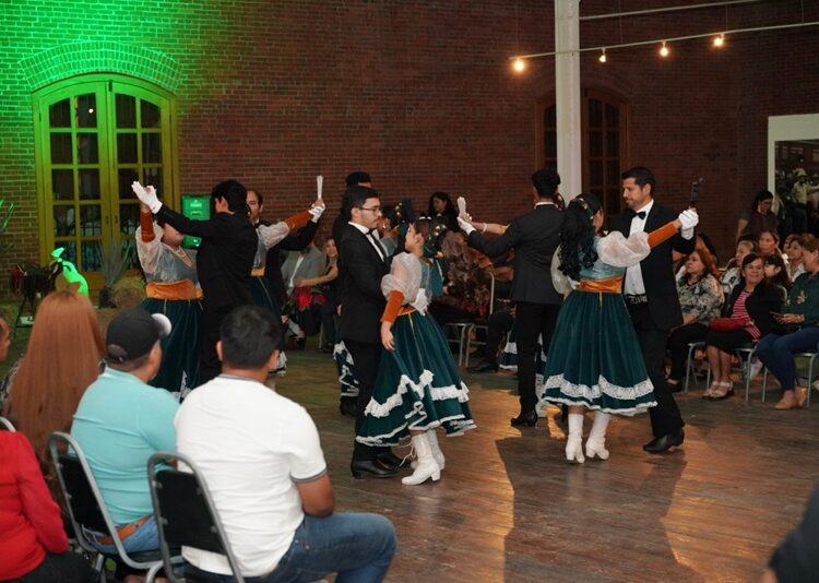 Arte, moda y tradición se unen en “Voces de 1910” en NLD