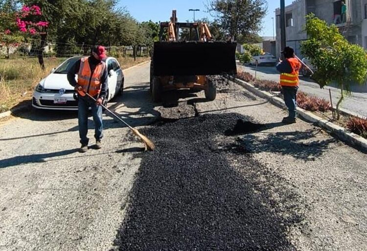 Atenderá Municipio puntos críticos en rutas de transporte público con plan de bacheo