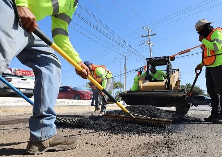 Atenderá Municipio puntos críticos en rutas de transporte público con plan de bacheo