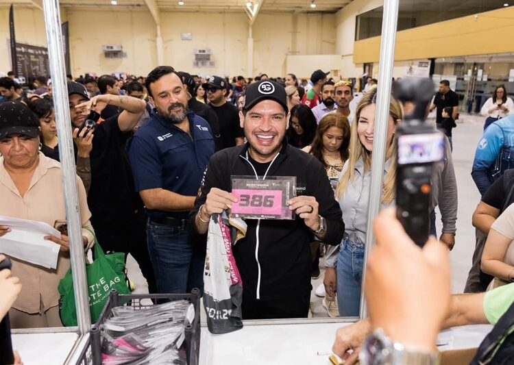 Beto Granados presente en la entrega oficial de folios del Maratón de Matamoros