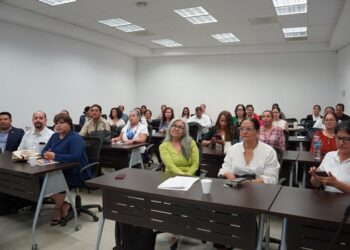 Capacita CRETAM a docentes para formar nuevos líderes educativos