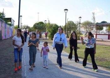 Carmen Lilia Canturosas invita a inauguración de la “Plaza de la Mujer”