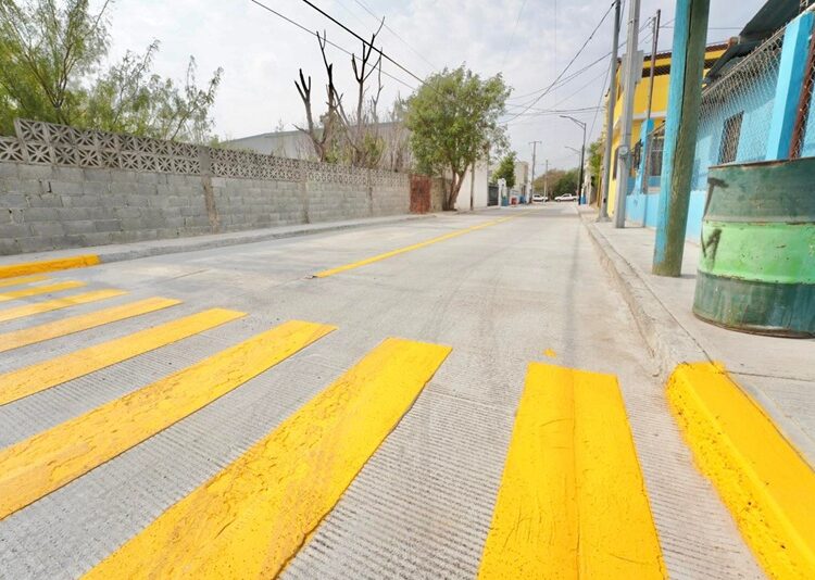 Carmen Lilia entrega importantes obras de pavimentación en colonias 150 aniversario y Francisco Villa