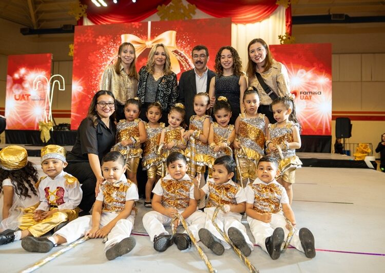 Celebran ‘Gala de Navidad Familia UAT 2025’
