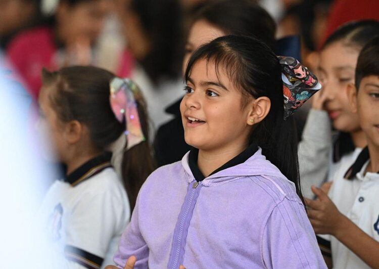 Con techumbre en escuela beneficia Lalo Gattás a estudiantes de la colonia Horacio Terán