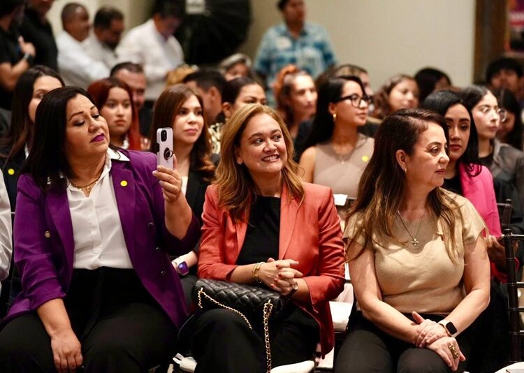 “Conocer los sueños de las mujeres del Sur es un gran aprendizaje”: Carmen Lilia