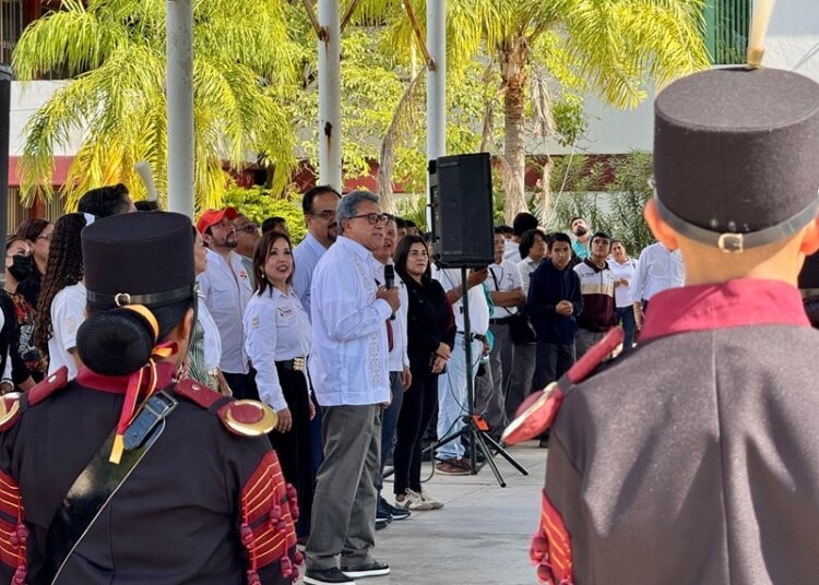 Continúa Armando Martínez transformación de la infraestructura educativa