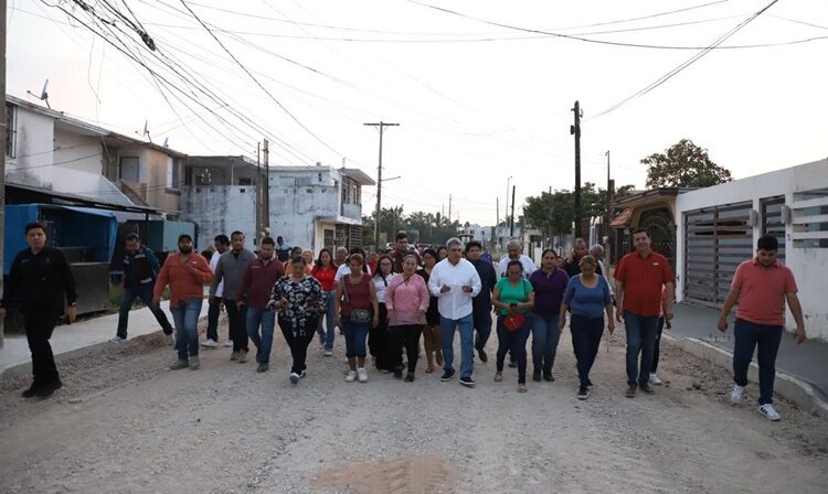 Continúa Gobierno de Altamira intenso programa de pavimentación