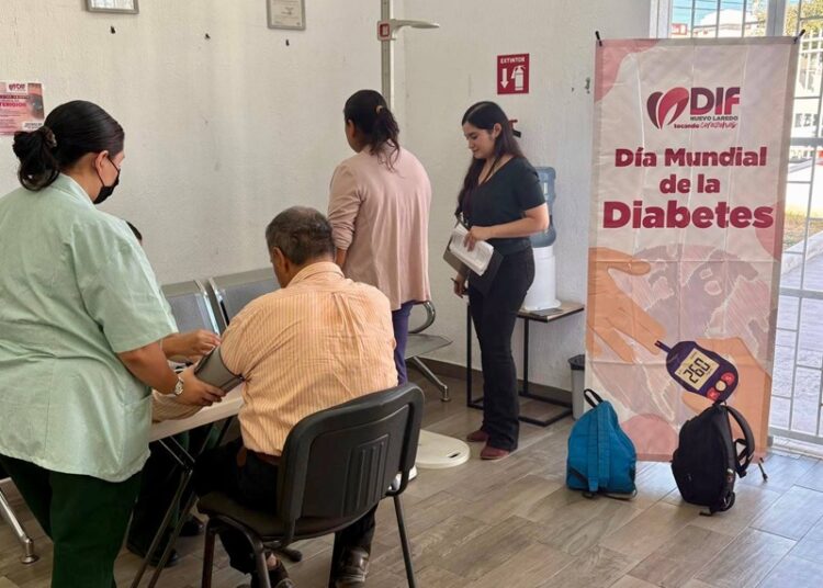 DIF NLD promueve la salud con jornada gratuita por el ‘Día Mundial de la Diabetes’