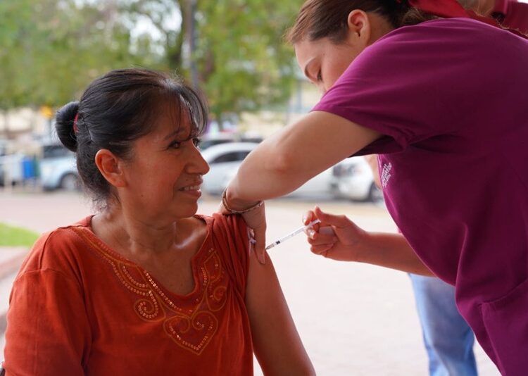 DIF NLD realiza ‘Jornada Gratuita de Aplicación de Toxina Botulínica’
