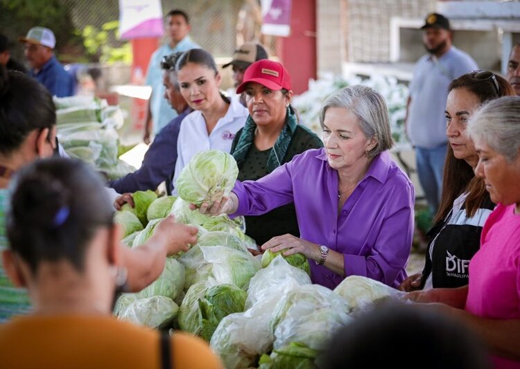 DIF Tamaulipas lleva el Mercado de Alimentos “Come Bien, Vive Bien” a Jiménez.
