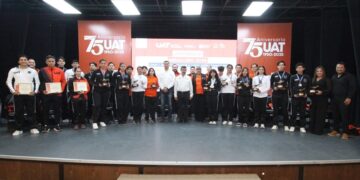 Entrega rector el galardón “Orgullo UAT” tras desempeño histórico de medallistas universitarios