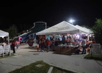 Éxito total del ‘Bazar Revolucionario’ en el Parque Mendoza