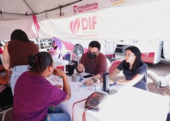 Gobierno de NLD acerca servicios gratuitos con “Presidencia Cerquita de Ti” a los Olivos 1 y 2