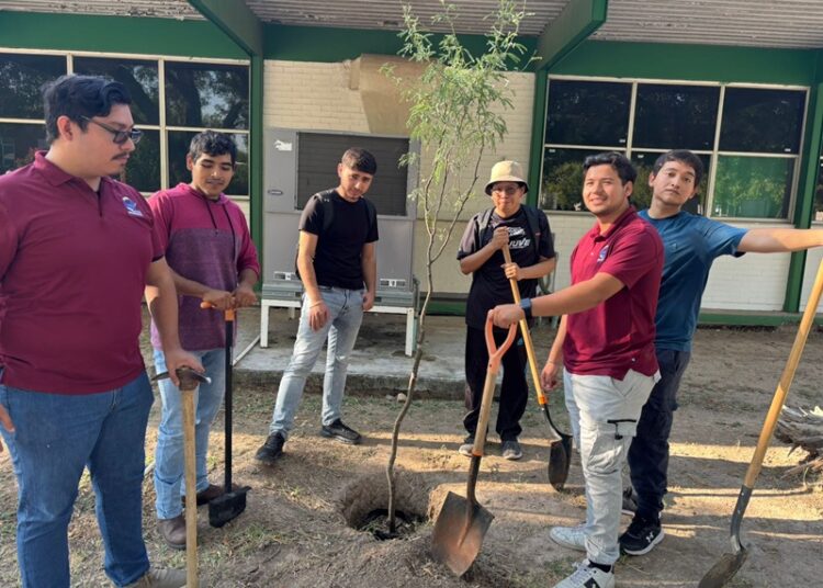 Impulsa Gobierno Municipal reforestación y proyectos ambientales en el Tec de NLD