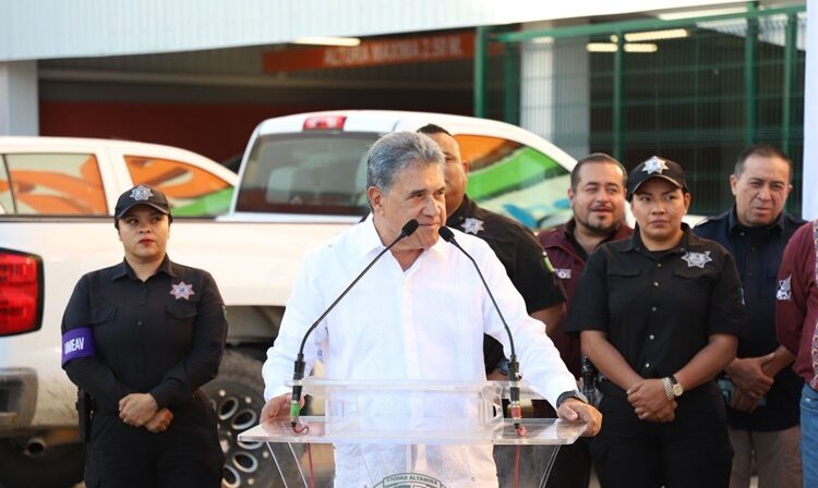 Inaugura Armando Martínez el ‘Buen Fin 2025’ en Altamira
