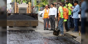 Intensifican bacheo en zona centro de Victoria