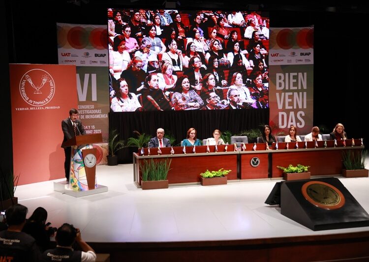 La Dra. Annie Pardo dicta conferencia magistral en la UAT