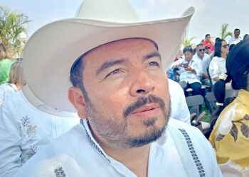 Alcalde de González impulsa salud, agua y educación