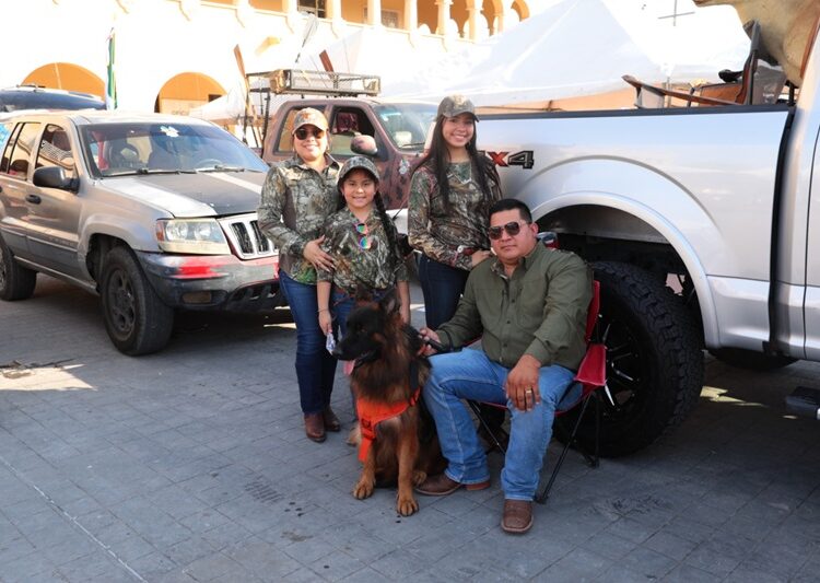 NLD da la bienvenida a la temporada de caza con el ‘Desfile Cinegético 2025’