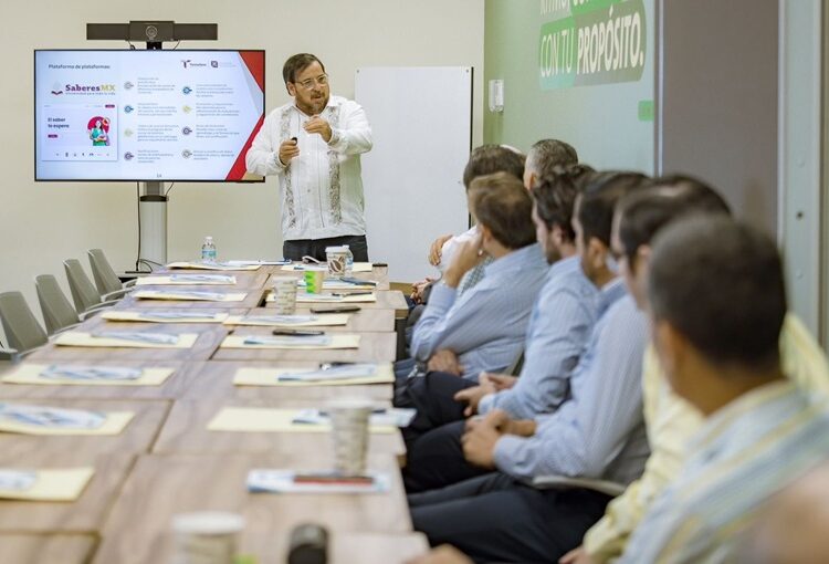 Participa Secretario de Educación en Comité de Enlace TecMilenio Tampico