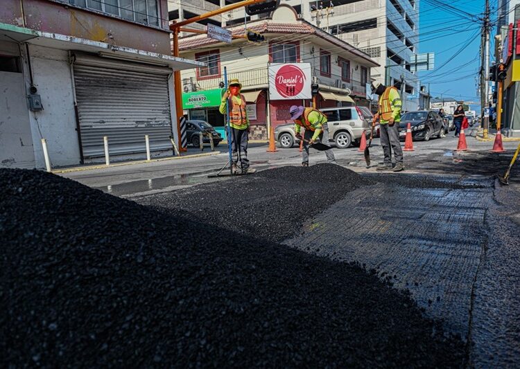 ‘Plan Emergente de Bacheo’ supera los 15 mil m2 de asfalto rehabilitado en Victoria