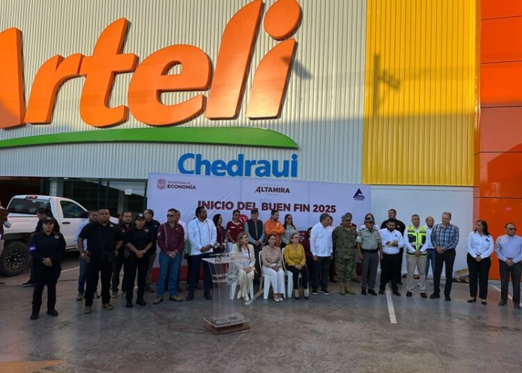 Presente Guardia Estatal en arranque de ‘El Buen Fin 2025’ en la zona sur