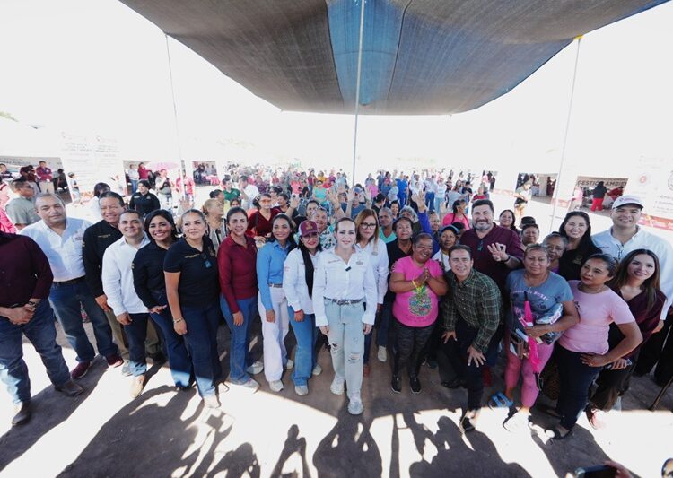 “Presidencia Cerquita de Ti” lleva beneficios del Gobierno de NLD a familias de Col. Naciones Unidas