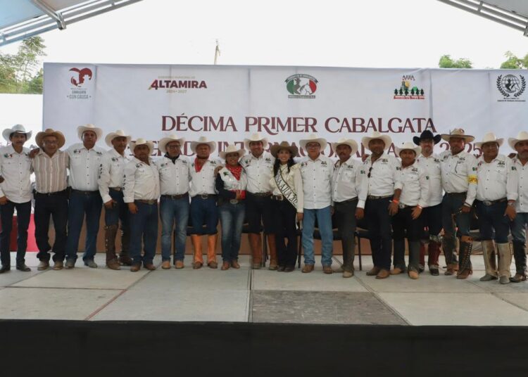 Recibe Altamira a más de mil cabalgantes de distintas regiones de México