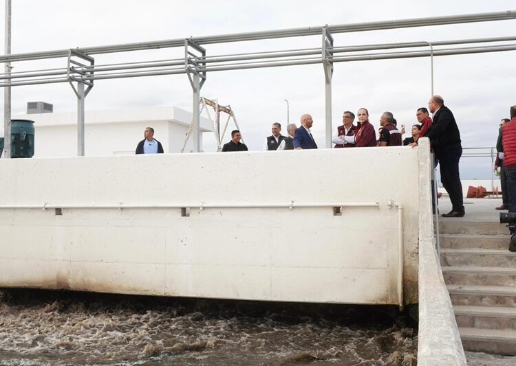 Supervisan AVA y Carmen Lilia avances de obras en planta PITAR