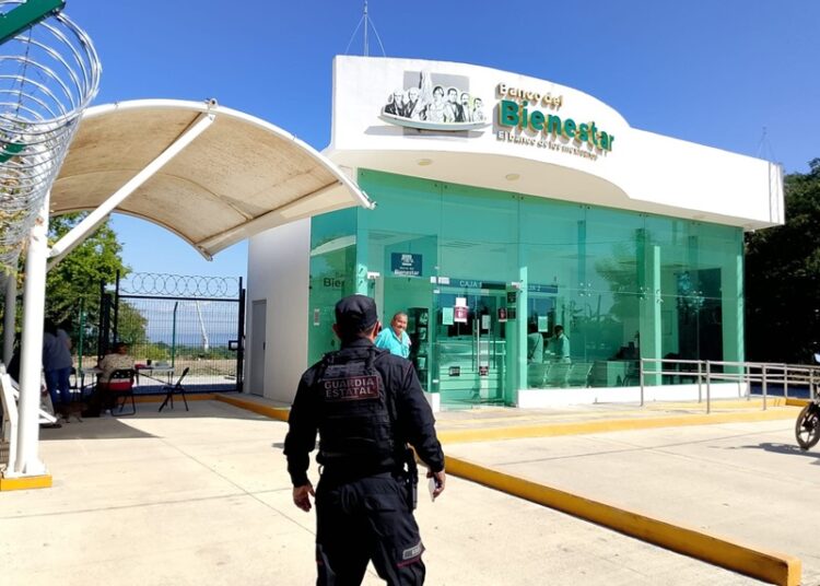 Tiene Guardia Estatal vigilancia permanente en instituciones bancarias