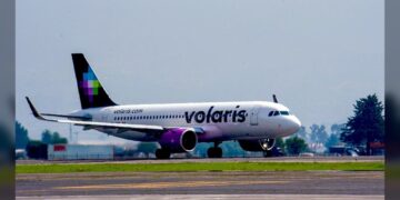 Volaris desvió vuelo a MTY por pasajero “disruptivo”