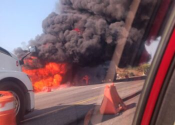 Para evitar accidentes mortales, se deben atender las señales de precaución en autopistas y carreteras
