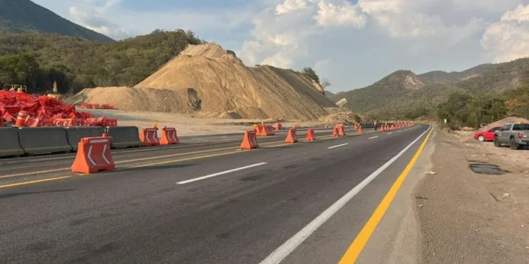 Autopista Colima-Armería, avanza en su modernización