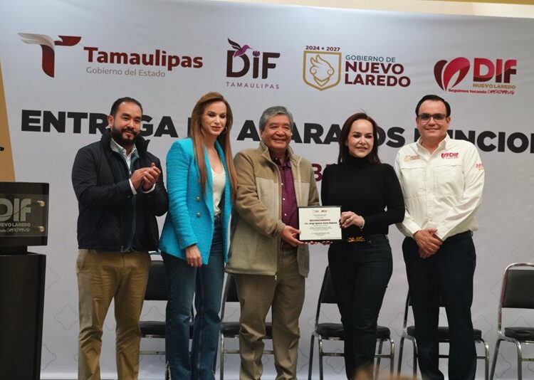 Carmen Lilia y DIF entregan aparatos funcionales y sillas de ruedas para personas con discapacidad