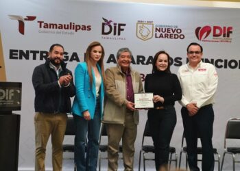 Carmen Lilia y DIF entregan aparatos funcionales y sillas de ruedas para personas con discapacidad