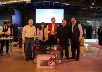 Celebra FDCSV su posada navideña y reconoce el esfuerzo de su comunidad universitaria