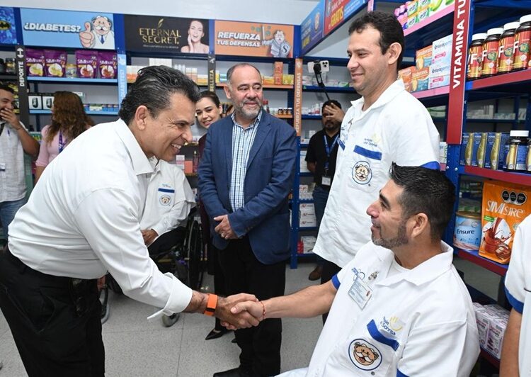 Certifican DIF y gobierno de Victoria a empresas por inclusión laboral