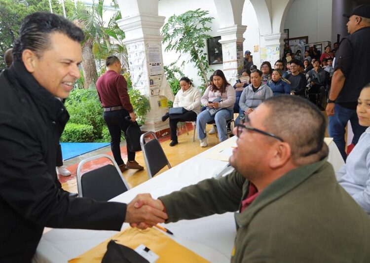 Cierran Municipio y sector empresarial el 2025 ofertando empleo en Victoria