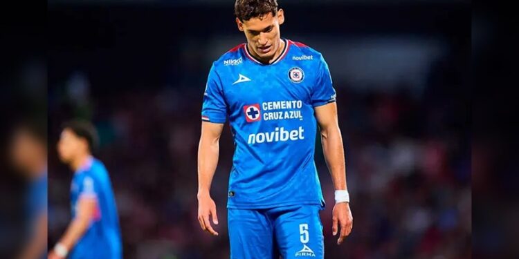 Chiquete Orozco se aleja del Mundial 2026