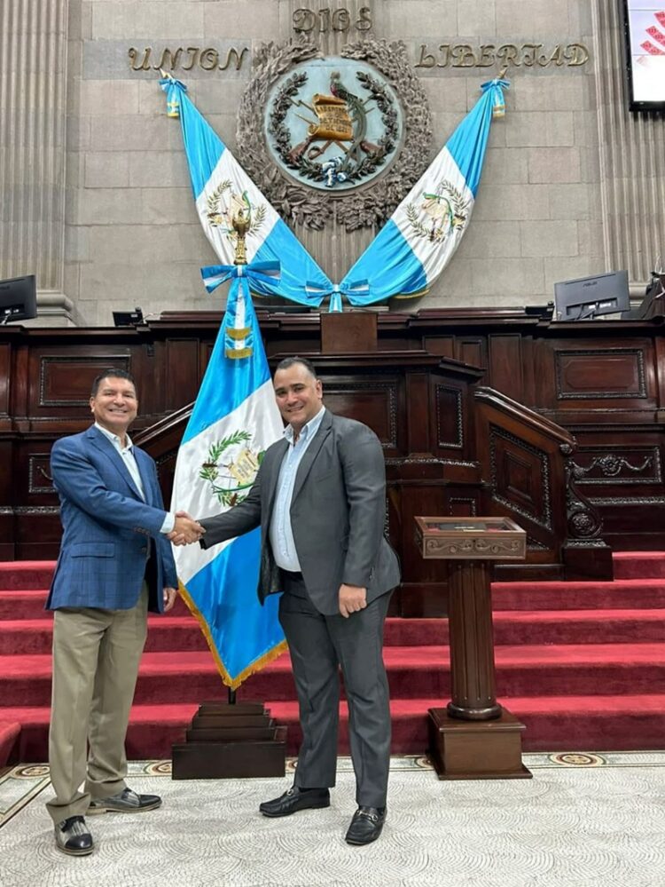 Avanza UNT México Global University