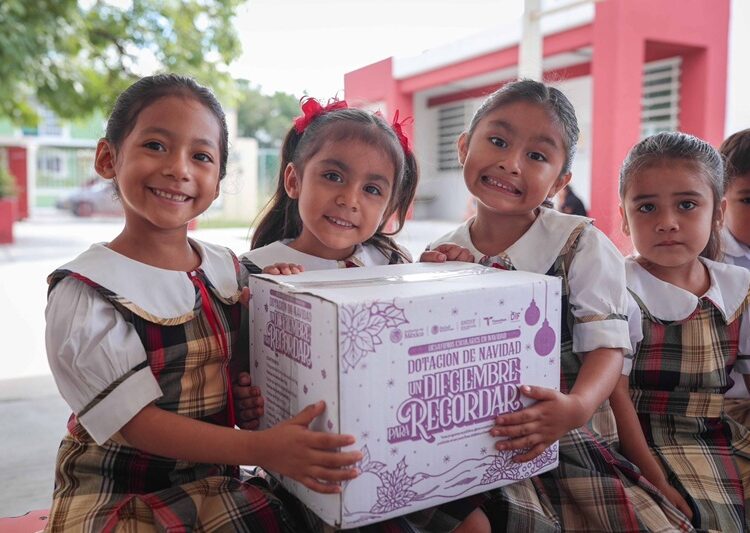 Entrega DIF Tamaulipas más de 100 mil dotaciones navideñas de desayunos escolares