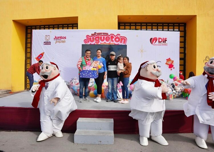 Exitosa participación ciudadana en la colecta Drive Thru del “Juguetón 2025”