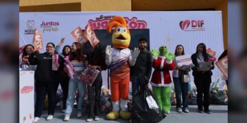 Exitosa participación ciudadana en la colecta Drive Thru del “Juguetón 2025”