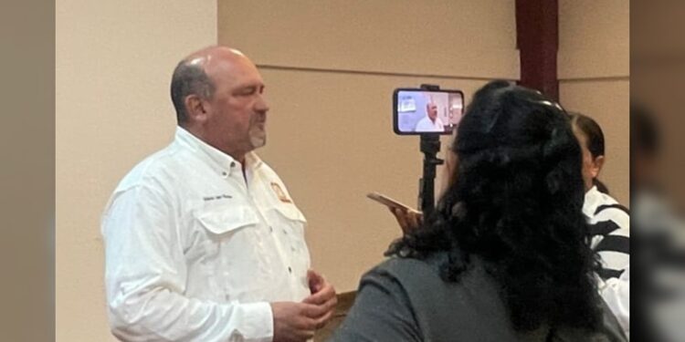 “El bolsillo seguirá igual”: empresarios cuestionan incremento al salario mínimo