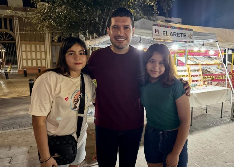 Gobierno Beto Granados afina detalles para el encendido del pino navideño