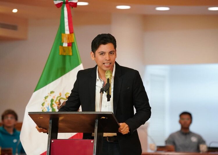 Gobierno de NLD impulsa la voz juvenil con exitosa gala de oratoria en el Cabildo