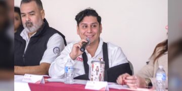 INJUVE toma protesta como miembro del CESMA